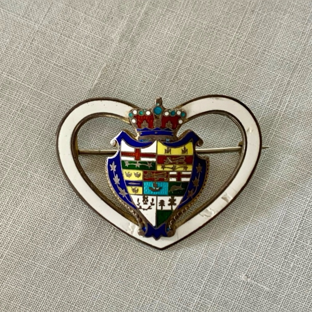 Vintage Sterling Silver Enamel Canadian Coat Of Arms Heart Shape Brooch
